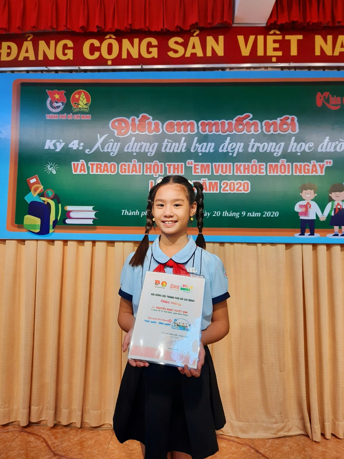 'Viên ngọc quý' Tuyết Anh đội BigDaddy: Thành tích ca hát đáng nể, diễn xuất 'đỉnh' khiến fan trầm trồ Ảnh 8