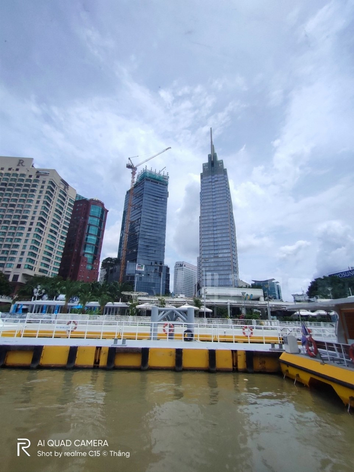 Camera góc siêu rộng trên realme C15 cho góc ảnh thoáng đãng hơn nhiều