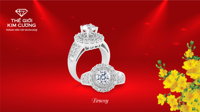Khách hàng còn có cơ hội thỏa sức chọn lựa hàng ngàn thiết kế trang sức kim cương tinh tế, quý phái tại Thế Giới Kim Cương cùng ưu đãi 15% cho trang sức và ổ trang sức. 