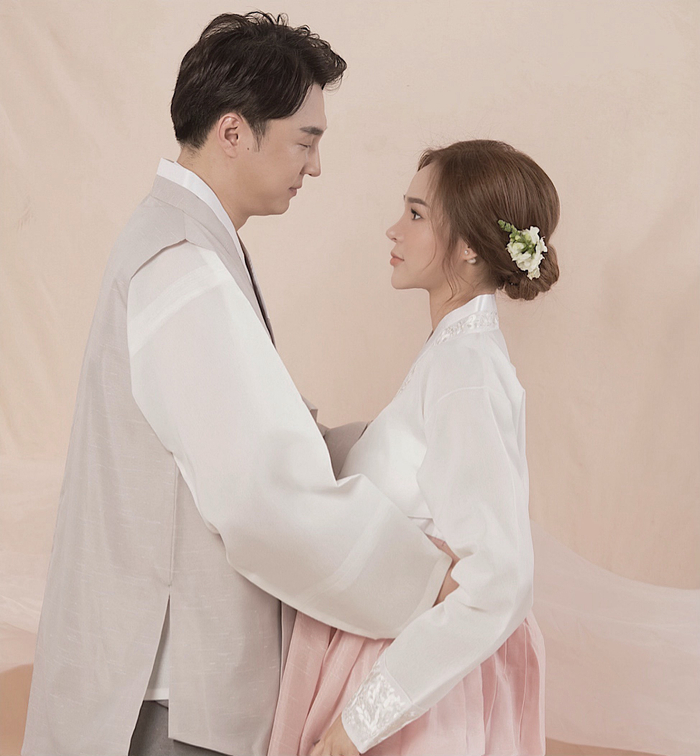 “Người chồng quốc dân” đến từ Hàn Quốc của nàng doanh nhân trẻ Minh Hà khiến chị em “phát sốt” vì quá xứng đôi