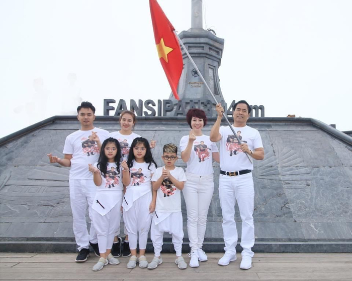 Hạnh phúc không là điều gì quá cao sang. Hạnh phúc sẽ ở ngay trong chính gia đình nếu bạn biết vun đắp, sẻ chia