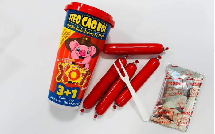 Dân tình truyền tai nhau món xúc xích 'hót hòn họt' Ảnh 2