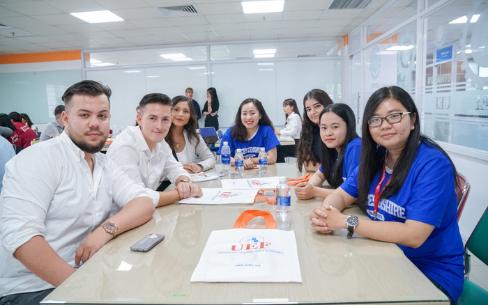 5 đặc điểm nhận diện sinh viên UEF Ảnh 2