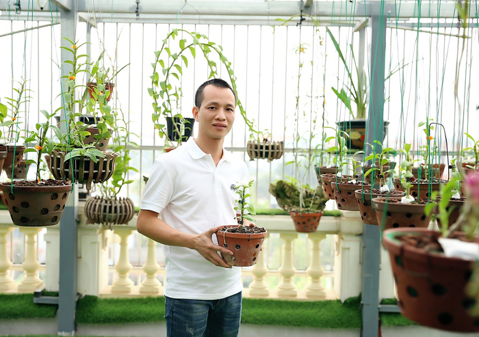 8X Nguyễn Quang Định: Chàng trai yêu thơ ca nhưng lại là ông chủ của vườn lan đột biến Ảnh 7