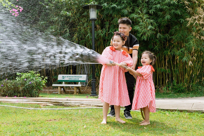 Anh Tây và 2 con là động lực giúp chị cố gắng