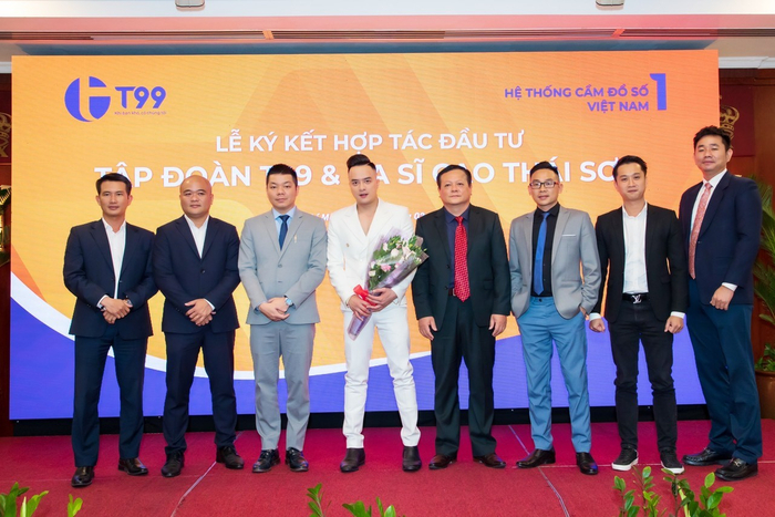 Cao Thái Sơn cùng dàn lãnh đạo T99