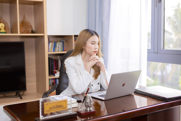 CEO Trần Thị Cẩm Thu chia sẻ bí quyết kinh doanh thời trang thành công