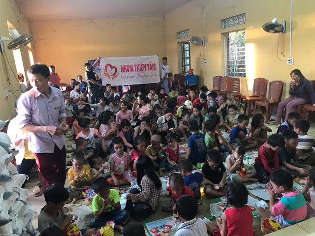 Các em nhỏ ở vùng sâu vùng xa còn rất nhiều thiếu thốn, cần sự chung tay giúp đỡ của cộng đồng