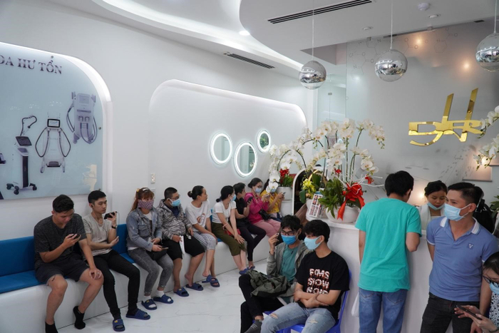 Sự phát triển vượt bậc biểu hiện qua lượng bệnh nhân đến thăm khám và điều trị ngày một tăng