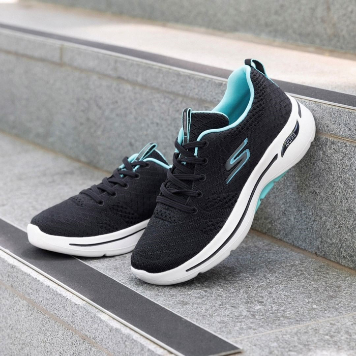 Giày thể thao Skechers Gowalk Arch Fit – 'item' mới trong bộ sưu tập của các tín đồ thời trang năng động Ảnh 4
