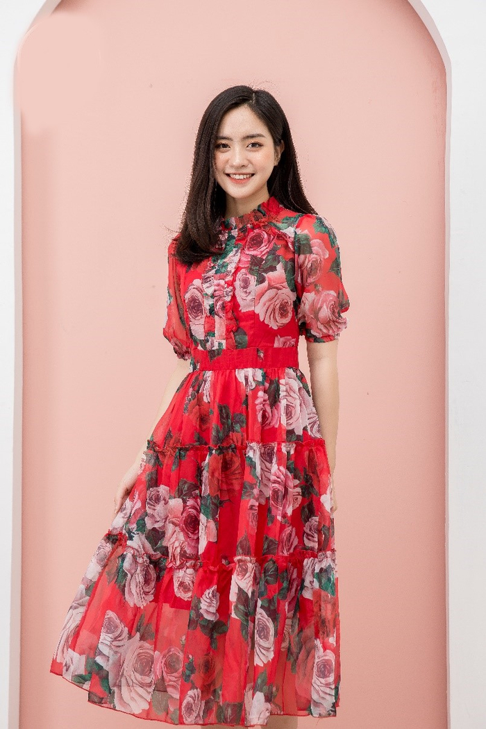 MIDI BOUTIQUE cửa hàng thời trang đa phong cách Ảnh 4