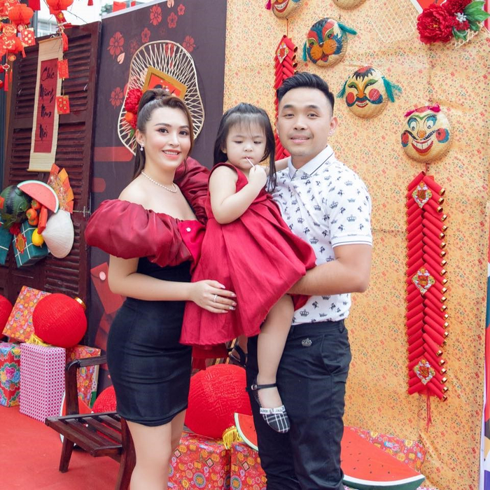 Gia đình nhỏ hạnh phúc của bà Nguyễn Thị Ngọc Thúy