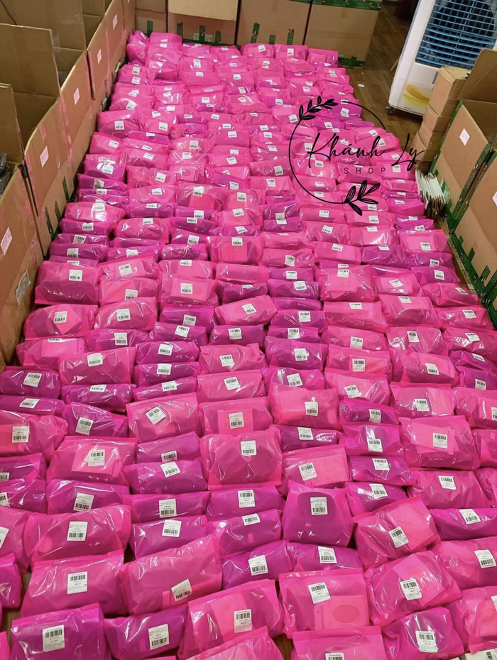 Khánh Ly Shop được biết đến là một trong những đơn vị Livestream bán hàng thành công hiện nay