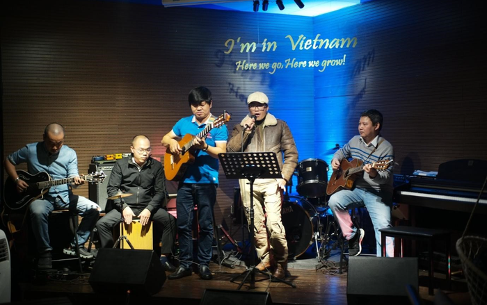Nghệ sỹ Lê Hùng Phong tiên phong áp dụng chuyển đổi số trong việc lan tỏa và đào tạo Guitar Ảnh 2