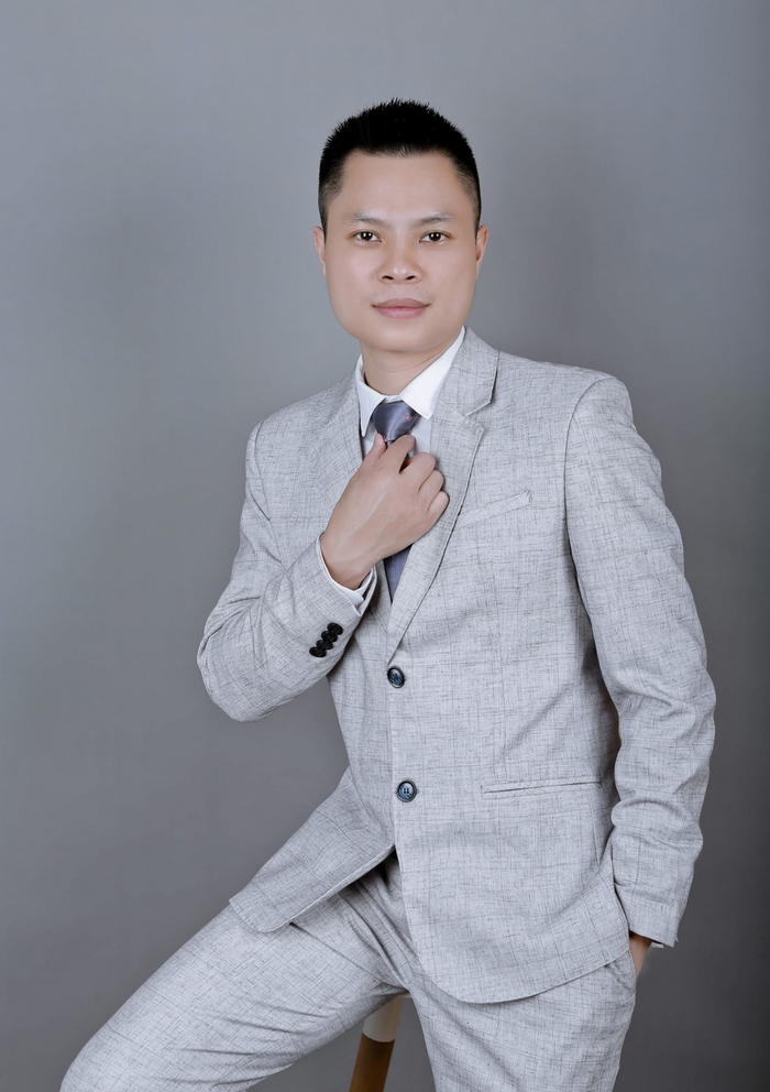 Phạm Văn Chiến - Doanh nhân thành đạt trong việc trồng lan.