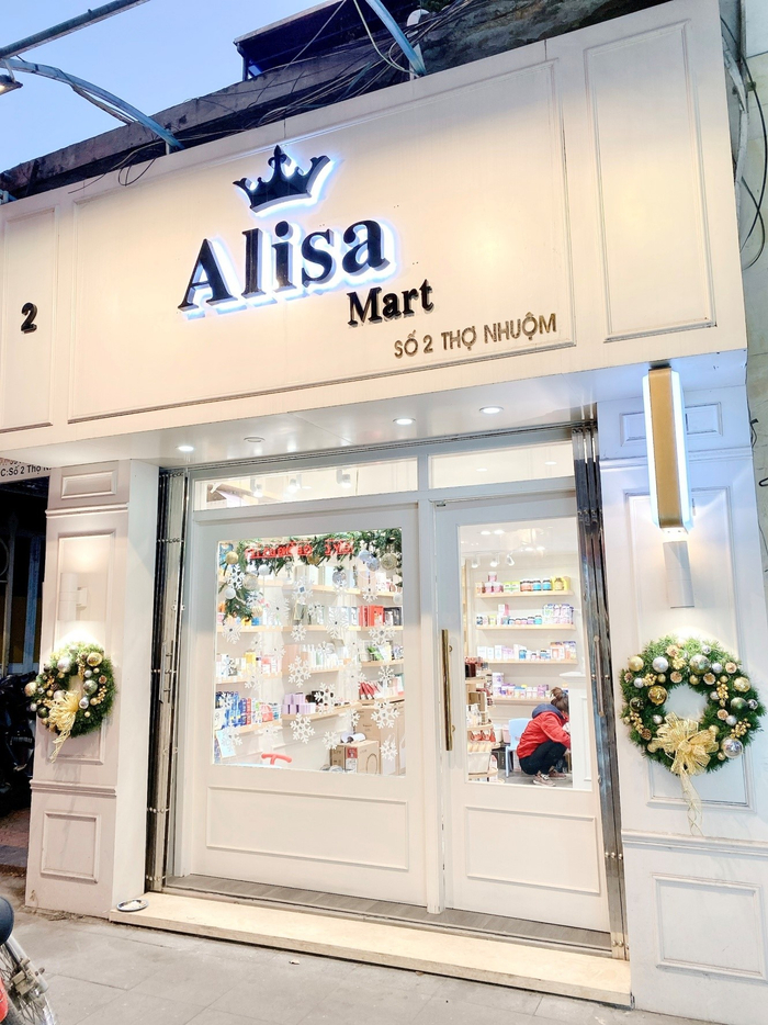 Alisa có được sự tin tưởng của khách hàng nhờ sự tận tâm, tận tình và đẳng cấp