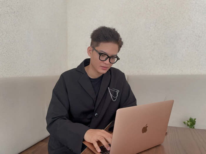 Nhà văn Bỉnh Khôi khuyên giới trẻ đừng quá lo lắng khi lỡ chọn sai trường Ảnh 3