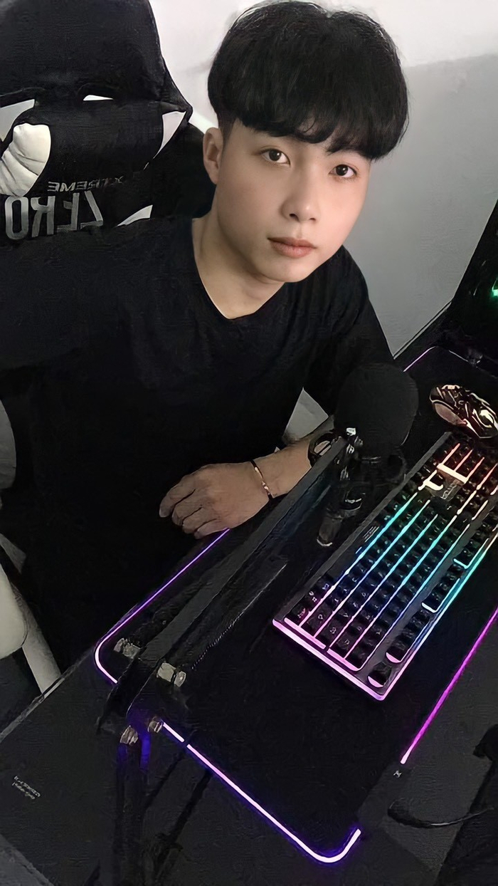 Hotboy 10x thu hút sự quan tâm của cộng đồng mạng Ảnh 3