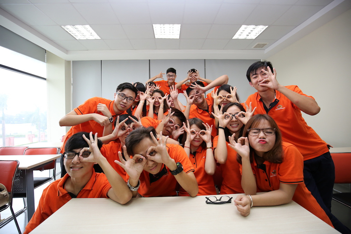 Các hoạt động trải nghiệm đời sống phong phú, diễn ra dưới nhiều hình thức là cơ hội để SV ĐH FPT tích lũy kinh nghiệm và định hướng phát triển công việc, cuộc sống trong tương lai