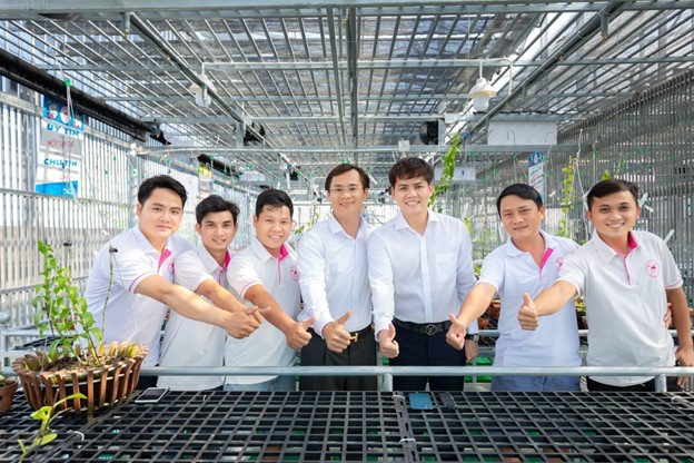 Cơ duyên với hoa lan đã làm thay đổi hoàn toàn hướng đi ban đầu và giúp anh bứt phá khỏi những giới hạn của bản thân.