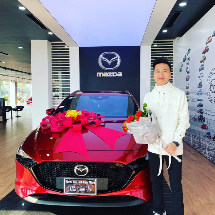 Những thành quả đầu tiên sau khi theo đuổi nghề youtuber chuyên nghiệp của chàng trai 9x