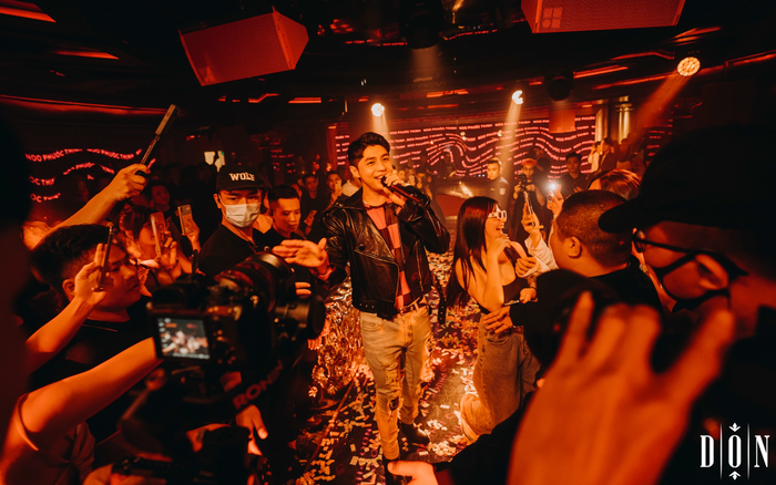 Khán giả trẻ 'cháy' hết mình trong đại tiệc The Super Show tại DON Lounge Ảnh 2