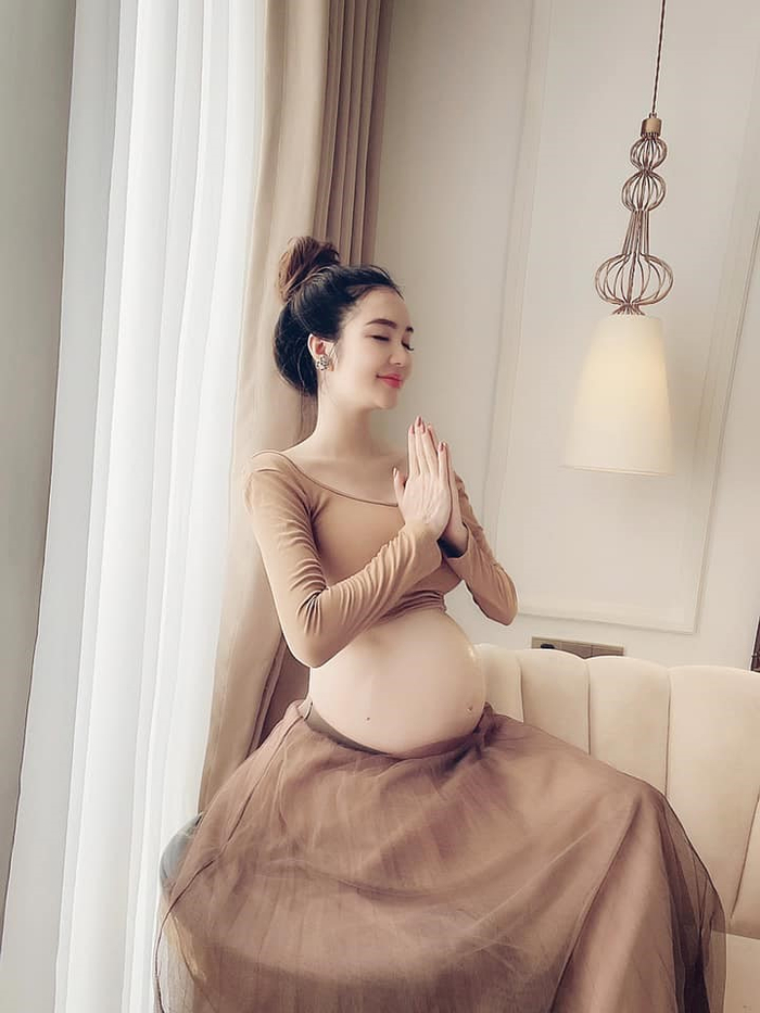 'Mẹ bầu' Trúc Vỹ sắp sửa chào đón đứa con đầu lòng