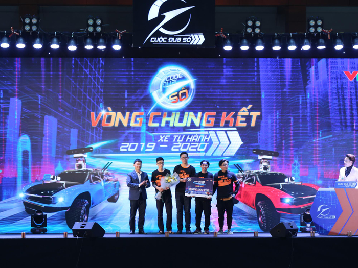 Sinh viên ĐH FPT giành giải Nhất tại cuộc thi Cuộc Đua Số 2020