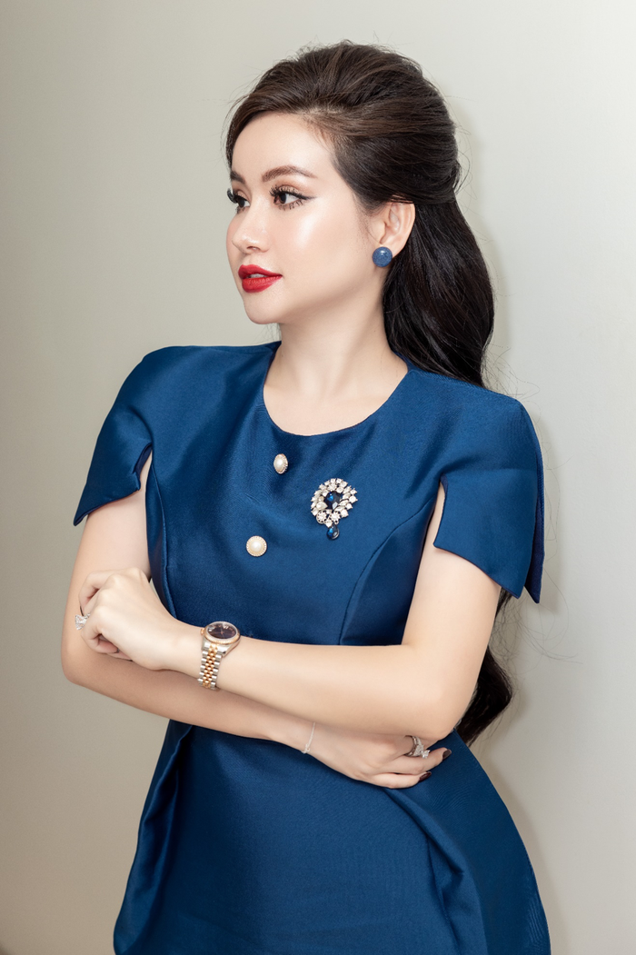 Chủ tịch Huyền Cò – Nữ mentor, giám khảo nữ “quyền lực” ba mùa liên tiếp chung kết HUTECH Startup Wings 2021 Ảnh 8