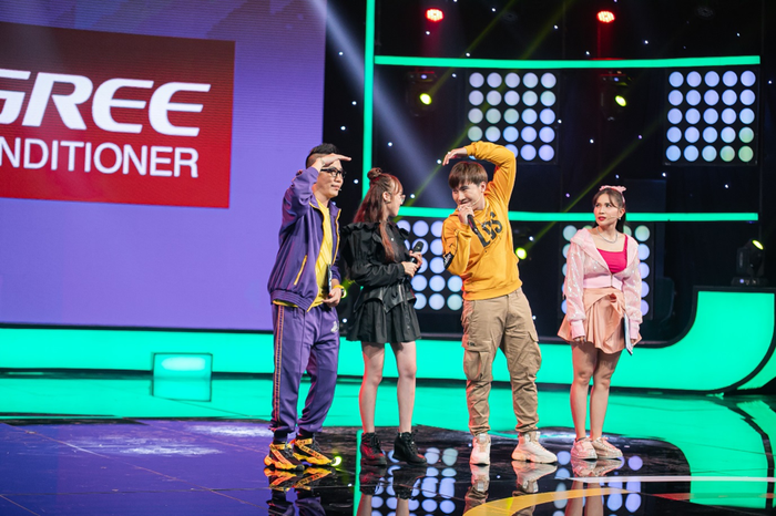 Ngọt ngào trong từng ánh mắt khiến nàng mèo Khả Như cũng cạn lời