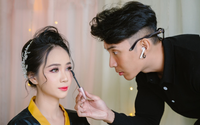 'Phù thủy trang điểm' Sang Lê: Hãy nỗ lực bằng tất cả đam mê, bạn sẽ chạm đến thành công Ảnh 2