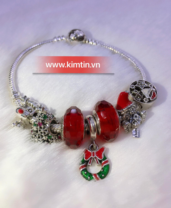 Tập đoàn vàng bạc đá quý Kim Tín: Mê mẩn với những mẫu trang sức độc đáo Ảnh 3