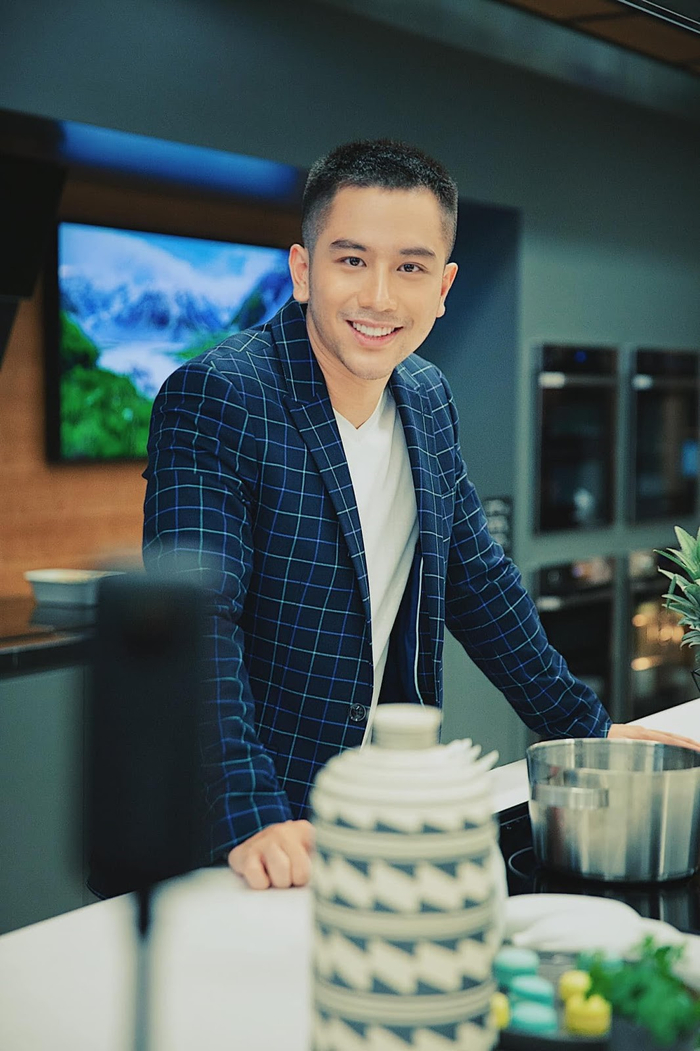 Vũ Dino chia sẻ: “Bếp giống như trái tim của căn nhà”.