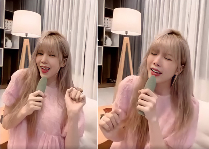 Nữ ca sĩ vừa hát vừa nhún nhảy khiến fan càng ngắm càngthích.Khỏi nói cũng thấy Thiều Bảo Trâm “nhập tâm” say sưa thế nào khi thể hiện bài hát “triệu view” củamình.