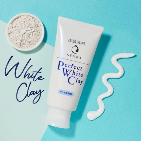 Senka Perfect White Clay sử dụng đất sét trắng giàu khoáng chất tự nhiên, nhẹ nhàng giúp loại bỏ tế bào chết, cho làn da sáng rạng rỡ và thúc đẩy quá trình trao đổi chất của da.