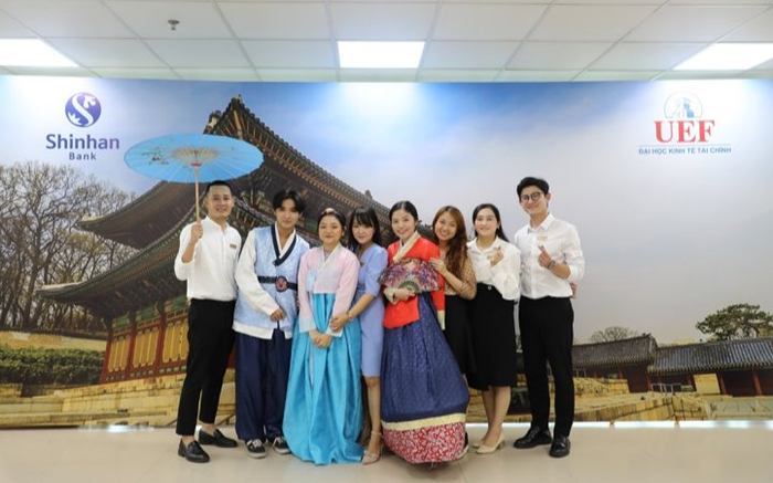 UEF: Đáp ứng tiêu chí chọn trường của gen Z Ảnh 2