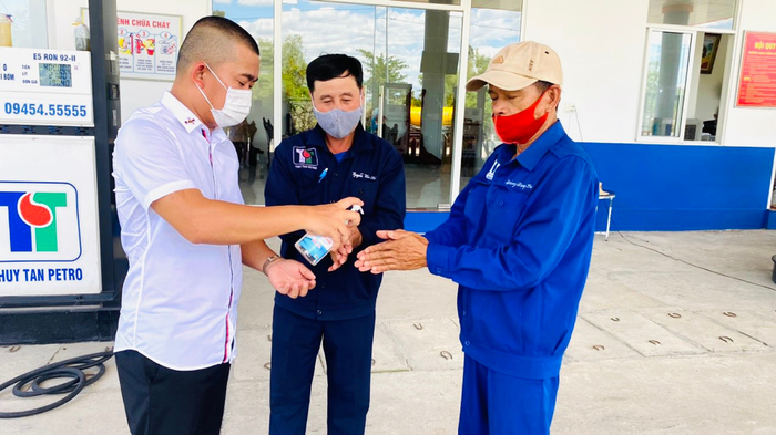 CEO Nguyễn Xuân Hiệp đẩy mạnh ứng dụng công nghệ 4.0 vào kinh doanh xăng dầu Ảnh 3