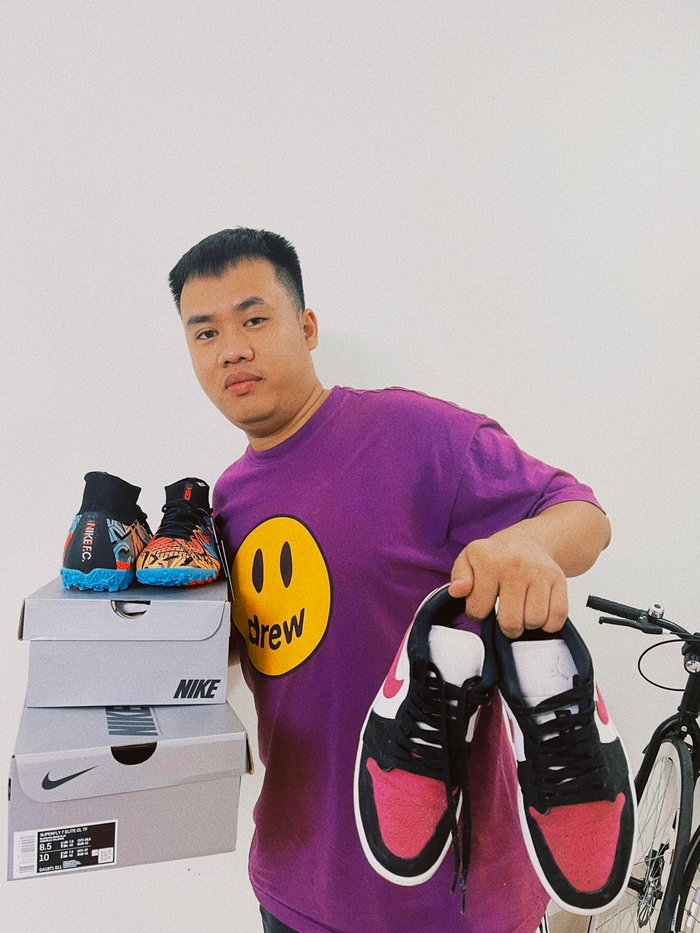 Anh có niềm đam mê đặc biệt với giày Nike