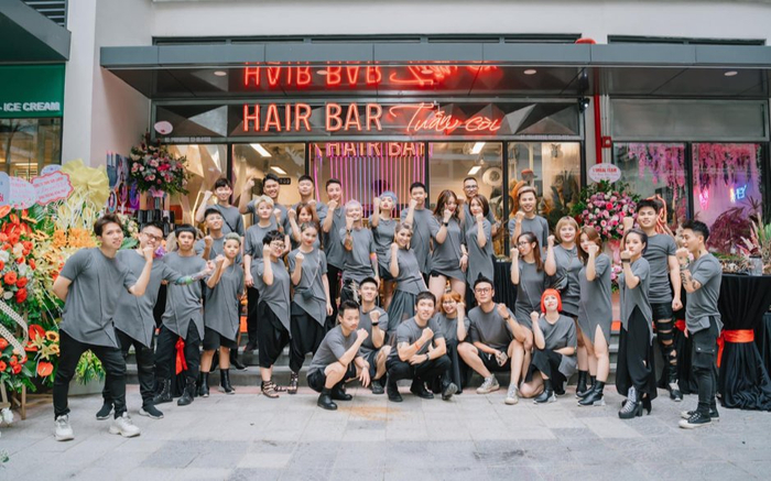 Hair Artist Trần Mai Tuấn: 'Hãy là một người thợ tóc vừa có tầm, vừa có tâm' Ảnh 2