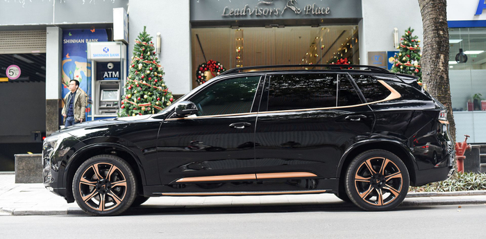 Ngắm dàn xế sang VinFast President khoe uy lực trên phố Ảnh 11