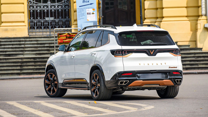 Ngắm dàn xế sang VinFast President khoe uy lực trên phố Ảnh 7