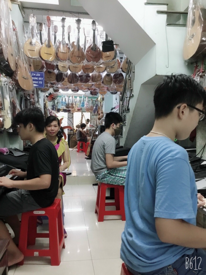 Lớp nhạc cụ của cô Nguyễn Thị Ánh