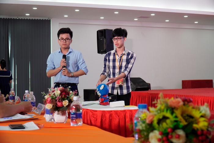 Ngắm những sản phẩm robot vừa 'chất lừ' vừa kute không kém của sinh viên ĐH FPT Ảnh 3