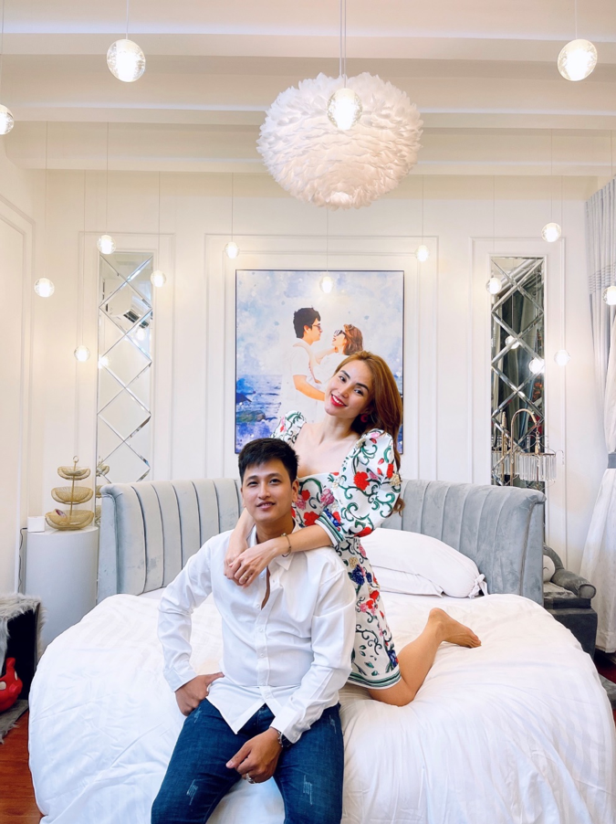 Mái ấm hạnh phúc luôn là hậu phương vững chắc cho chị 