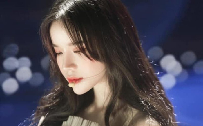 Vì làn hương ấy - bài hát ngọt ngào từ LyLy giúp các cô gái có thêm cảm hứng để học cách tự yêu chính mình Ảnh 2