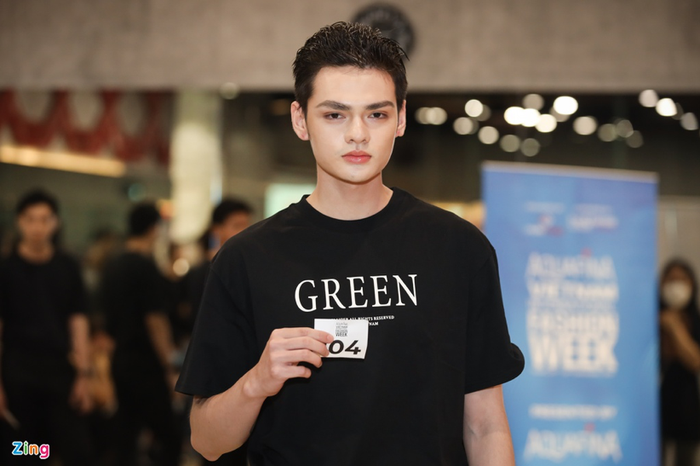 Buổi casting của 117 người mẫu ở Tuần lễ Thời trang Việt Nam Ảnh 8