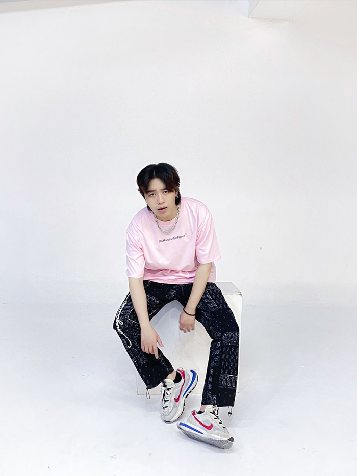 Nam ca sĩ trẻ Đặng Minh debut với MV 'Chỉ Vì Anh Ngu Ngốc' Ảnh 4