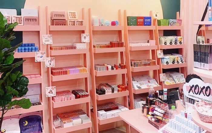 Pink Plus Cosmetic: Cửa hàng mỹ phẩm 'chất' được rất nhiều người yêu thích Ảnh 2