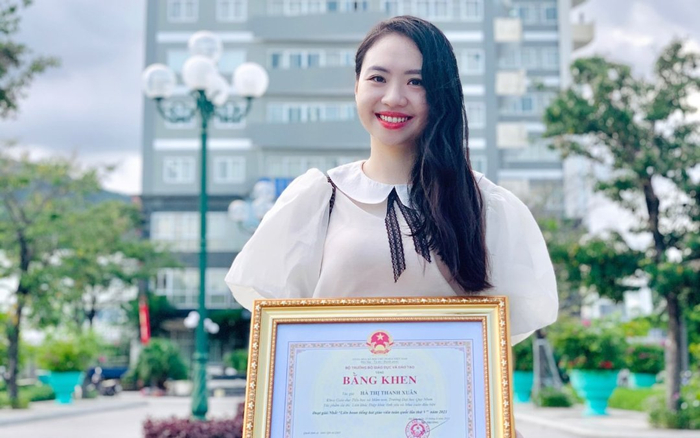 Hà Thị Thanh Xuân – Nữ giảng viên 9x đa tài, cống hiến hết mình vì nghệ thuật Ảnh 2