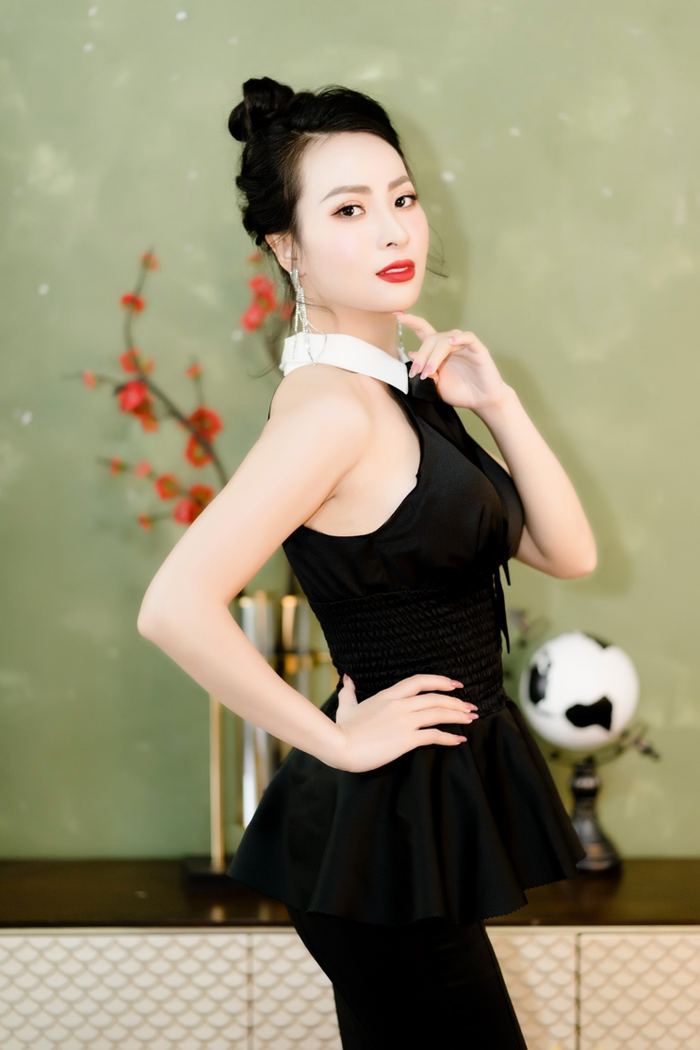 Hoa hậu Hoa Quyên đón sinh nhật ấm áp bên gia đình Ảnh 7